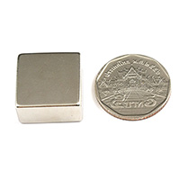 แม่เหล็กแรงสูง Neodymium ขนาด 20mm x 20mm x 10mm - งานคุณภาพสูง มีตำหหนิ