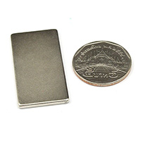 แม่เหล็กแรงสูง Neodymium ขนาด 40mm x 20mm x 2mm - เกรด B