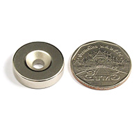 แม่เหล็กแรงสูง Neodymium ขนาด 20mm x 5mm รูขนาด 4.5mm : งาน Defect งานตำหนิ คุณภาพสูง ราคาพิเศษ