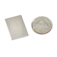 แม่เหล็กแรงสูง Neodymium ขนาด 30mm x 20mm x 1mm