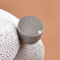 แม่เหล็กแรงสูงทนความร้อน Samarium Re ขนาด 10mm x 5mm : งาน Defect งานตำหนิ คุณภาพสูง ราคาพิเศษ