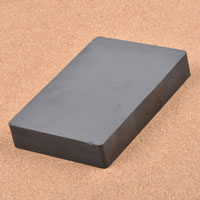 แม่เหล็กเฟอร์ไรท์ Ferrite ขนาด 150mm x 100mm x 25mm - งานตำหนิ