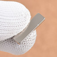 แม่เหล็กแรงสูง Neodymium ขนาด 20mm x 5mm x 2mm - งานคุณภาพสูง มีตำหนิ