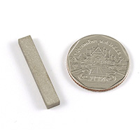 แม่เหล็กแรงสูงทนความร้อน Samarium ขนาด 30mm x 5mm x 3mm