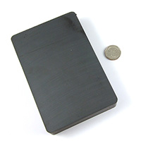 แม่เหล็กเฟอร์ไรท์ Ferrite ขนาด 150mm x 100mm x 25mm - ตำหนิ